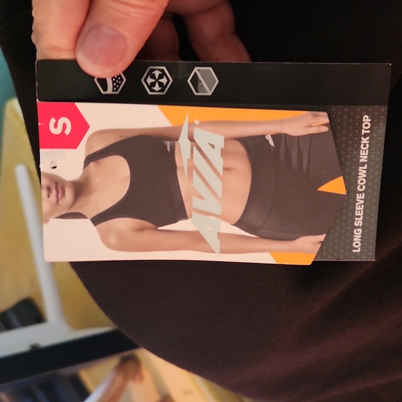 Women's Avia l/s cowl neck top, black,new. - Picture 5 of 8